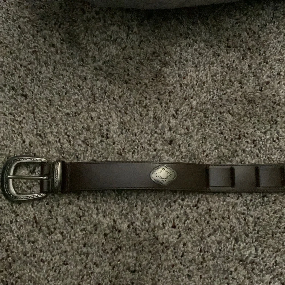 Genuine leather man made belt size small medium western cowboy